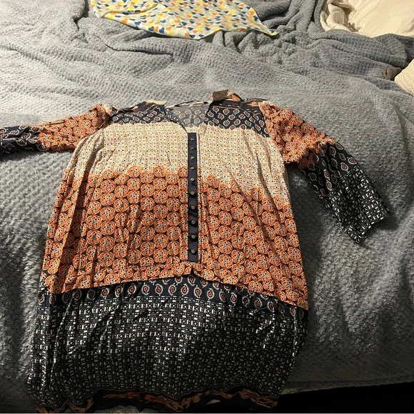 Colorful casual dress - Picture 1 of 2